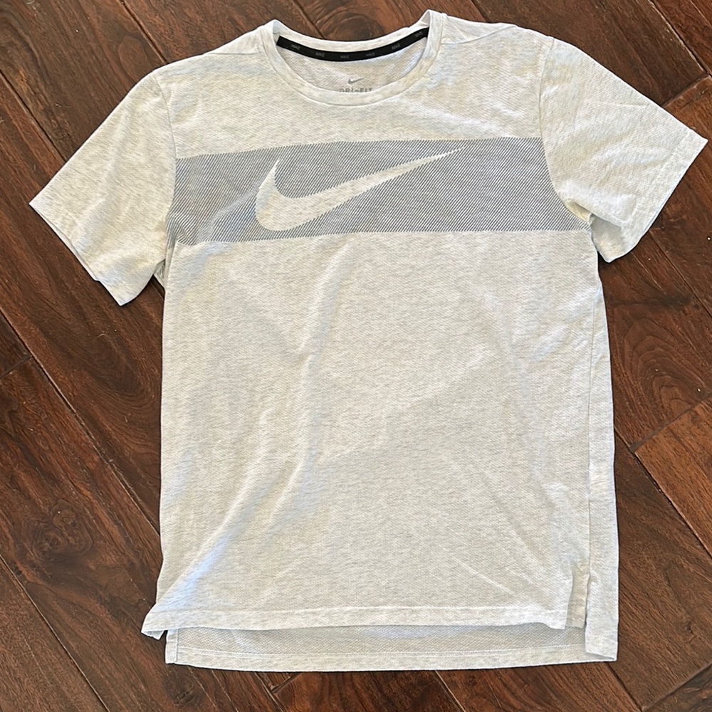Nike Light Gray Tee with Swoosh Sz L